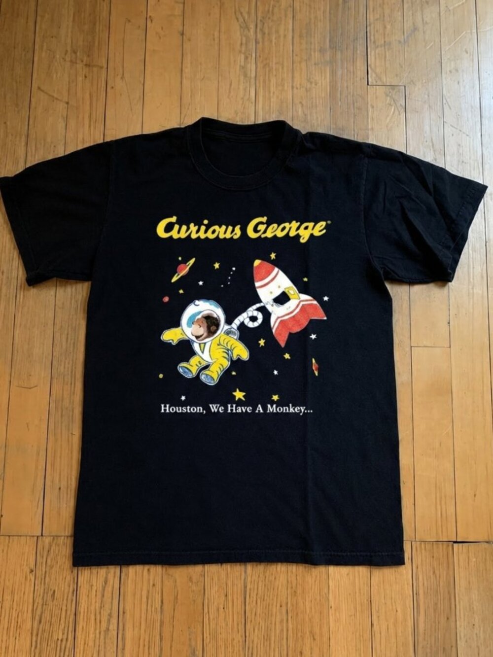 Gildan Men's Black T-shirt